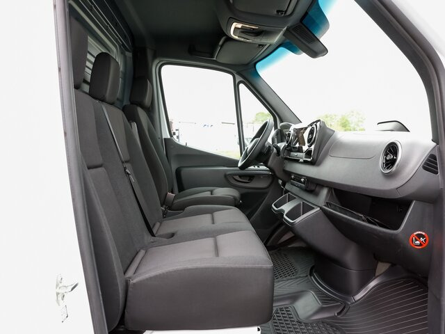 MERCEDES-BENZ Sprinter 317 CDI,L2H2,Automatik,Kamera,LED - Panel van: picture 3 MERCEDES-BENZ Sprinter 317 CDI,L2H2,Automatik,Kamera,LED - Panel van: picture 3