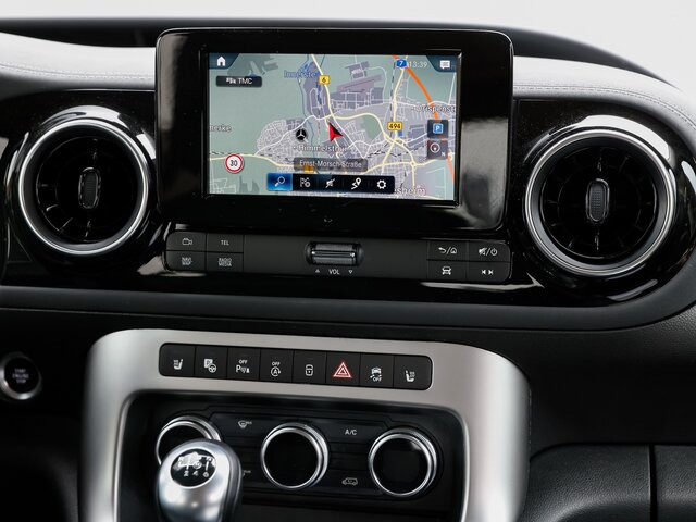 MERCEDES-BENZ T 180 Progressive,AHK,LED,Navi,Kamera,Tempomat... - Passenger van: picture 4 MERCEDES-BENZ T 180 Progressive,AHK,LED,Navi,Kamera,Tempomat... - Passenger van: picture 4