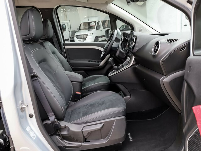 MERCEDES-BENZ T 180 Progressive,AMF Rollstuhlrampe,LED,Navi... - Passenger van: picture 4 MERCEDES-BENZ T 180 Progressive,AMF Rollstuhlrampe,LED,Navi... - Passenger van: picture 4