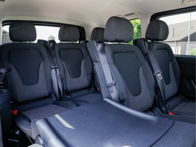 MERCEDES-BENZ V 220 d STYLE kompakt,8Sitzer,Standheizung,AHK... - Minibus, Passenger van: picture 3 MERCEDES-BENZ V 220 d STYLE kompakt,8Sitzer,Standheizung,AHK... - Minibus, Passenger van: picture 3