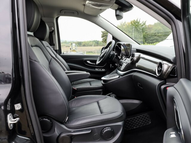 Leasing of MERCEDES-BENZ V 300 Avantgarde Extralang,2xSchiebetür el.,AHK... MERCEDES-BENZ V 300 Avantgarde Extralang,2xSchiebetür el.,AHK...: picture 6