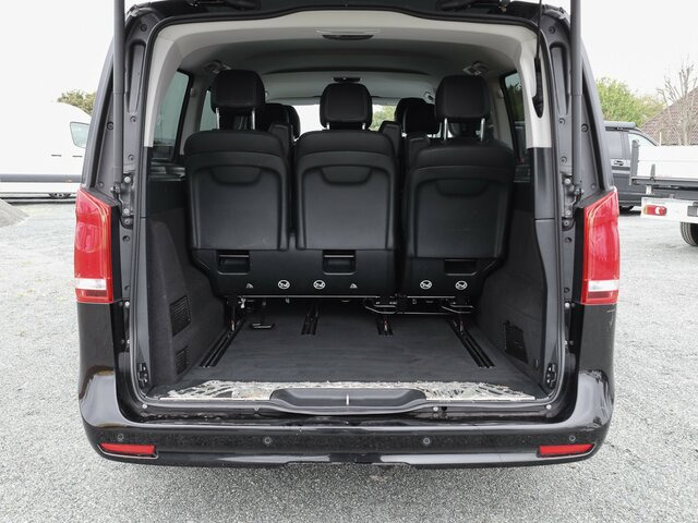 MERCEDES-BENZ V 300 Avantgarde Extralang,2xSchiebetür el.,AHK... - Minibus, Passenger van: picture 2 MERCEDES-BENZ V 300 Avantgarde Extralang,2xSchiebetür el.,AHK... - Minibus, Passenger van: picture 2