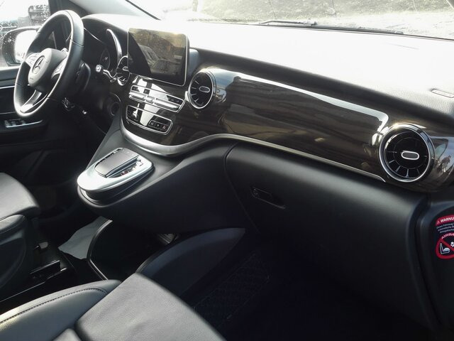 MERCEDES-BENZ V 300 Avantgarde Extralang,2xSchiebetür elektr.... - Minibus, Passenger van: picture 2 MERCEDES-BENZ V 300 Avantgarde Extralang,2xSchiebetür elektr.... - Minibus, Passenger van: picture 2