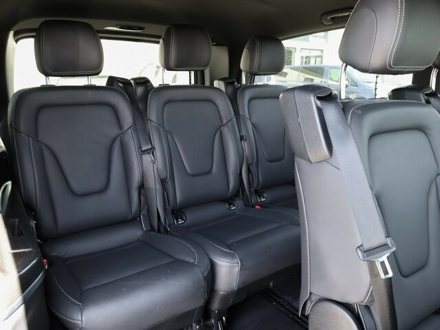 MERCEDES-BENZ V 300 Avantgarde Extralang,2xSchiebetür elektr.... - Minibus, Passenger van: picture 4 MERCEDES-BENZ V 300 Avantgarde Extralang,2xSchiebetür elektr.... - Minibus, Passenger van: picture 4