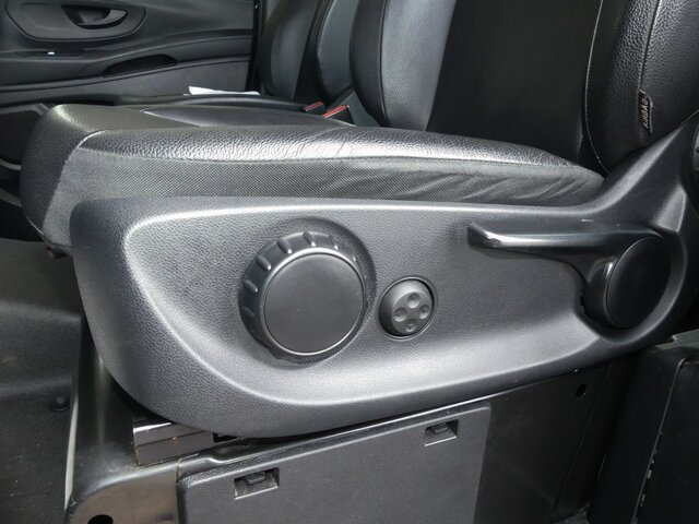 Minibus, Passenger van MERCEDES-BENZ Vito 114 TourerPro,Allrad,Automatik,8Sitzer: picture 7