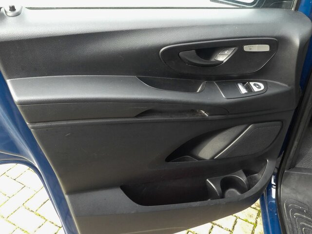 Passenger van MERCEDES-BENZ Vito 114 TourerPro,Extralang,8Sitzer,Automatik: picture 6