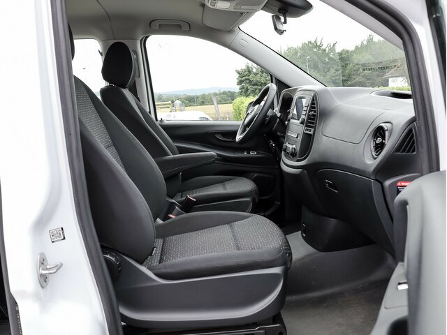 MERCEDES-BENZ Vito 114 TourerPro,Extralang,AMF Rollstuhlrampe - Minibus, Passenger van: picture 3 MERCEDES-BENZ Vito 114 TourerPro,Extralang,AMF Rollstuhlrampe - Minibus, Passenger van: picture 3