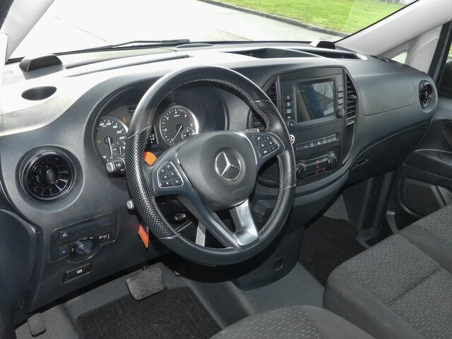 MERCEDES-BENZ Vito 116CDI Extralang,Mixto,6Sitze,Automatik - Passenger van: picture 5 MERCEDES-BENZ Vito 116CDI Extralang,Mixto,6Sitze,Automatik - Passenger van: picture 5