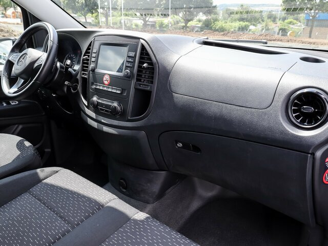 MERCEDES-BENZ Vito 116TourerPro ,Extralang,2xKlima,Kamera,AHK... - Minibus, Passenger van: picture 4 MERCEDES-BENZ Vito 116TourerPro ,Extralang,2xKlima,Kamera,AHK... - Minibus, Passenger van: picture 4