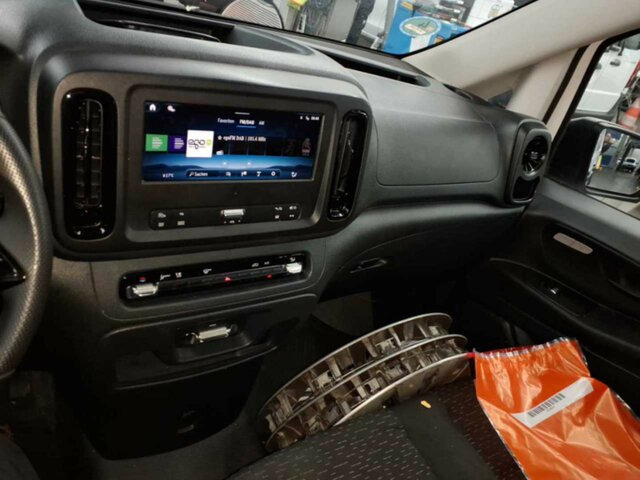 MERCEDES-BENZ Vito116CDI KA Extralang,Automatik,Klima,Kamera... - Small van: picture 5 MERCEDES-BENZ Vito116CDI KA Extralang,Automatik,Klima,Kamera... - Small van: picture 5