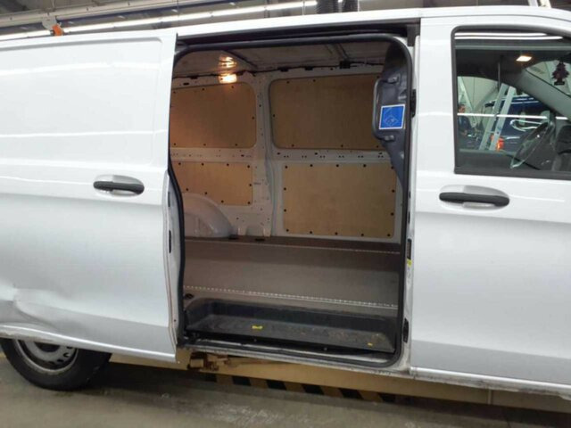Small van MERCEDES-BENZ Vito116CDI KA Extralang,Klima,Kamera,Tempomat...: picture 16 Small van MERCEDES-BENZ Vito116CDI KA Extralang,Klima,Kamera,Tempomat...: picture 16