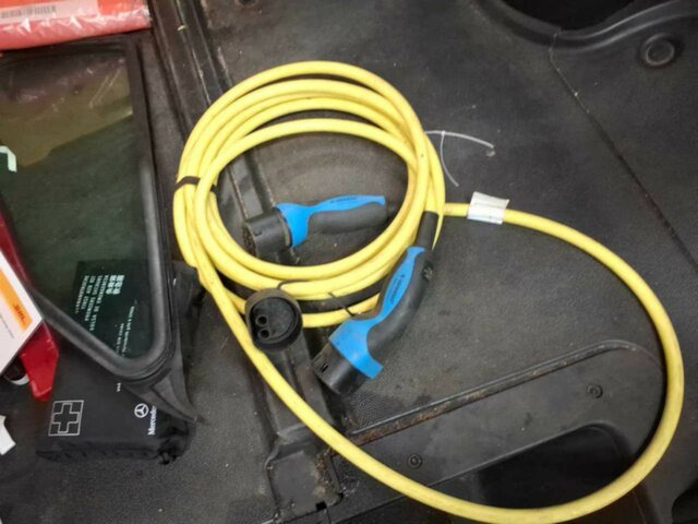 MERCEDES-BENZ eSprinter 312 Kasten FWD,Klima,Post Tür... - Panel van, Electric van: picture 4 MERCEDES-BENZ eSprinter 312 Kasten FWD,Klima,Post Tür... - Panel van, Electric van: picture 4