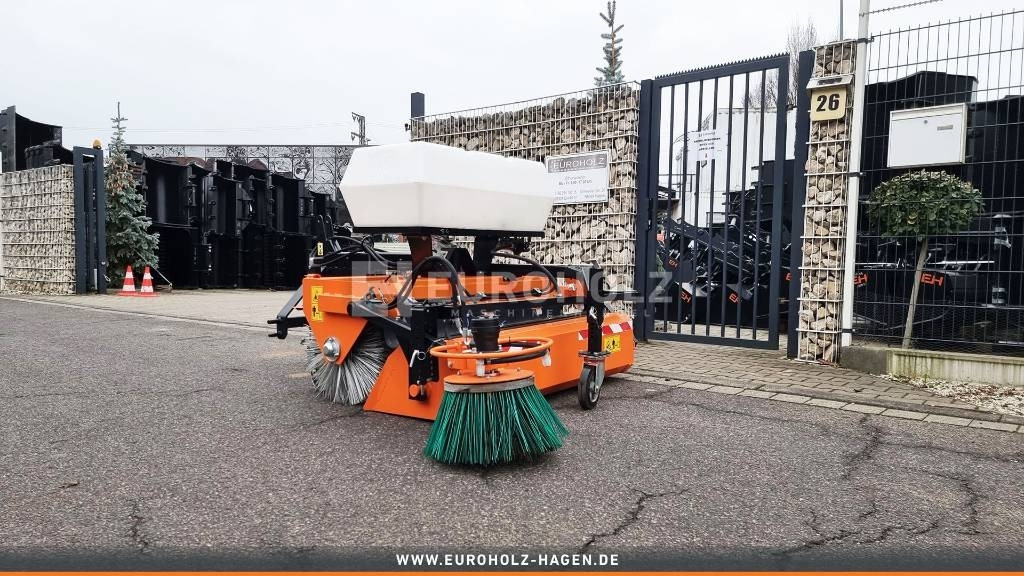 Kehrmaschine ZM 1400 für Radlader  - Broom for Municipal/ Special vehicle: picture 4 Kehrmaschine ZM 1400 für Radlader  - Broom for Municipal/ Special vehicle: picture 4