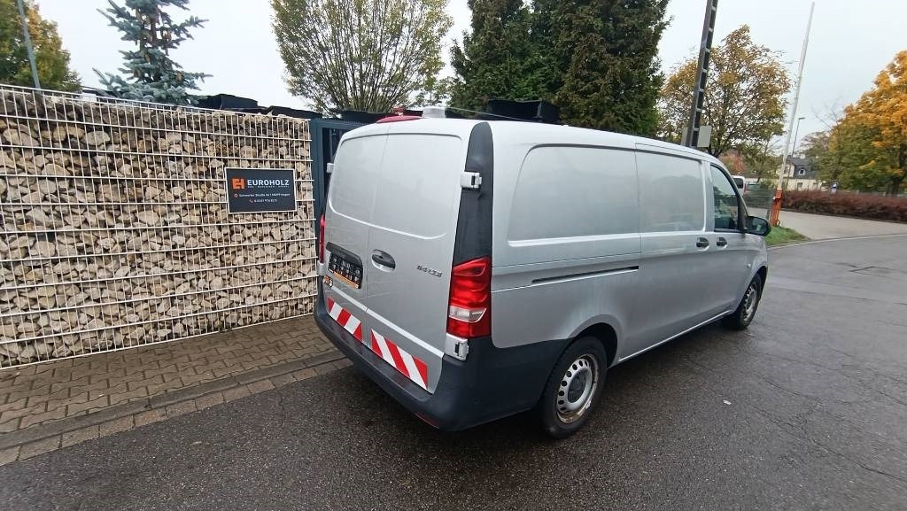 Mercedes-Benz Vito 114 CDI Kasten Werkstattschränke Standheizung  - Box van: picture 5 Mercedes-Benz Vito 114 CDI Kasten Werkstattschränke Standheizung  - Box van: picture 5