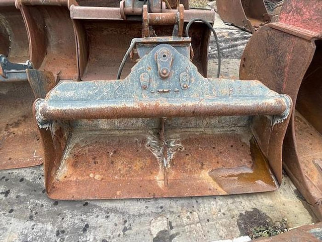 Big Böschungslöffel 145 cm - Bucket: picture 2 Big Böschungslöffel 145 cm - Bucket: picture 2