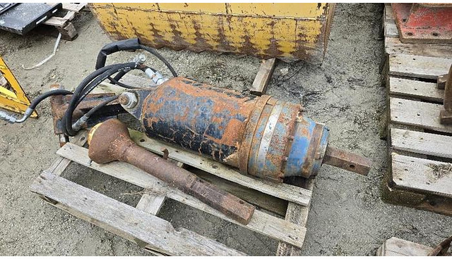 Erdbohrer passend zu 8 - 22 t Bagger - Construction machinery: picture 2 Erdbohrer passend zu 8 - 22 t Bagger - Construction machinery: picture 2