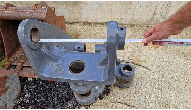 Volvo Stütze / Knickgelenk / Anbaubock passend zu Volvo ECR88 - Excavator: picture 5 Volvo Stütze / Knickgelenk / Anbaubock passend zu Volvo ECR88 - Excavator: picture 5