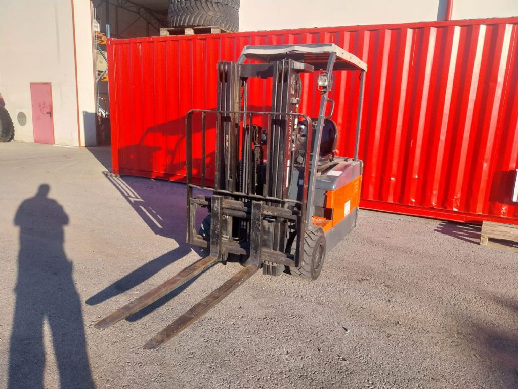 Toyota 7FBEF 20 - Electric forklift: picture 5 Toyota 7FBEF 20 - Electric forklift: picture 5