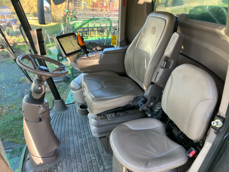 Combine harvester John Deere T670i mit 630X Schneidwerk: picture 13 Combine harvester John Deere T670i mit 630X Schneidwerk: picture 13