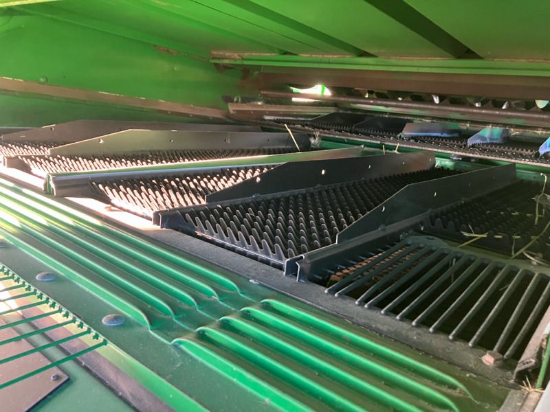 Combine harvester John Deere T670i mit 630X Schneidwerk: picture 15 Combine harvester John Deere T670i mit 630X Schneidwerk: picture 15