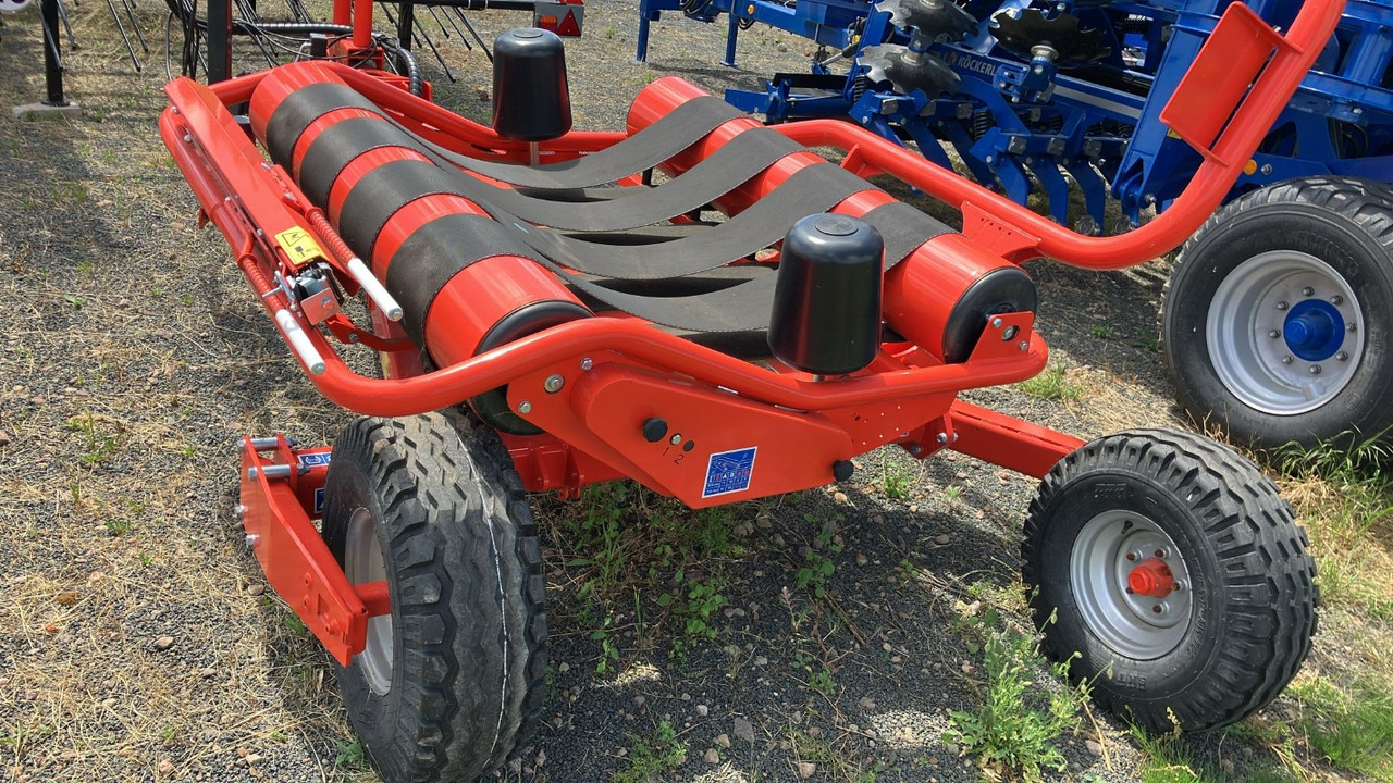 Kuhn RW 1410C - Bale wrapper: picture 3 Kuhn RW 1410C - Bale wrapper: picture 3