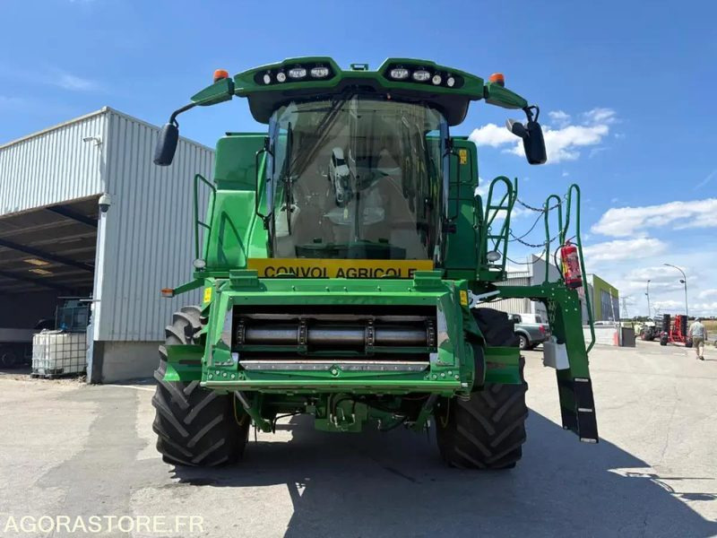 MOISSONNEUSE JOHN DEERE T660i - 2020 / 673 HEURES - Agricultural machinery: picture 1 MOISSONNEUSE JOHN DEERE T660i - 2020 / 673 HEURES - Agricultural machinery: picture 1