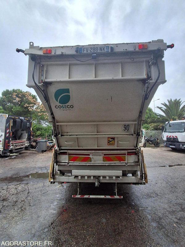 BOM Grue 32T - 2020 - 101490 KMS - Garbage truck: picture 3 BOM Grue 32T - 2020 - 101490 KMS - Garbage truck: picture 3