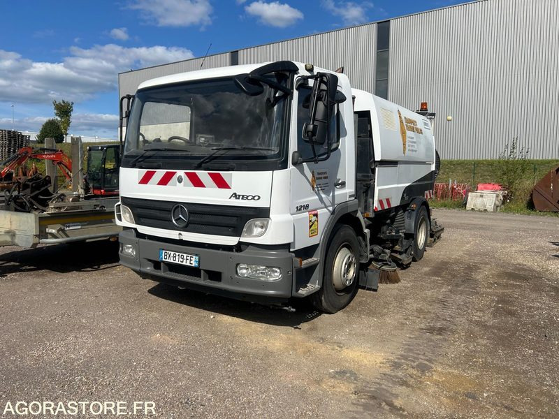 Balayeuse Mercedes sk500 - Road sweeper: picture 1 Balayeuse Mercedes sk500 - Road sweeper: picture 1