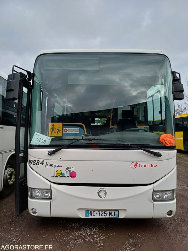 CAR IRISBUS RECREO - PARC 19884 - MEC 2009/395000KM/ AC-725-MJ - School bus: picture 1 CAR IRISBUS RECREO - PARC 19884 - MEC 2009/395000KM/ AC-725-MJ - School bus: picture 1