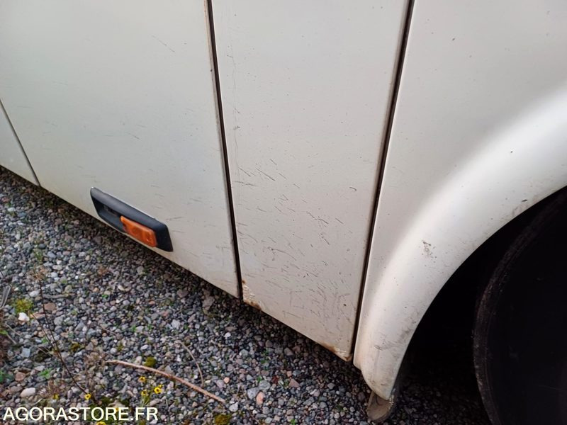 CAR IVECO ARWAY - N°16815 - MEC 2010 522000KM AT107SK - School bus: picture 3 CAR IVECO ARWAY - N°16815 - MEC 2010 522000KM AT107SK - School bus: picture 3