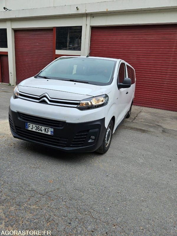 CITROEN JUMPY SPACE TOURER 9 places 240051 kms ANNÉE 2019 - Minibus, Passenger van: picture 2 CITROEN JUMPY SPACE TOURER 9 places 240051 kms ANNÉE 2019 - Minibus, Passenger van: picture 2