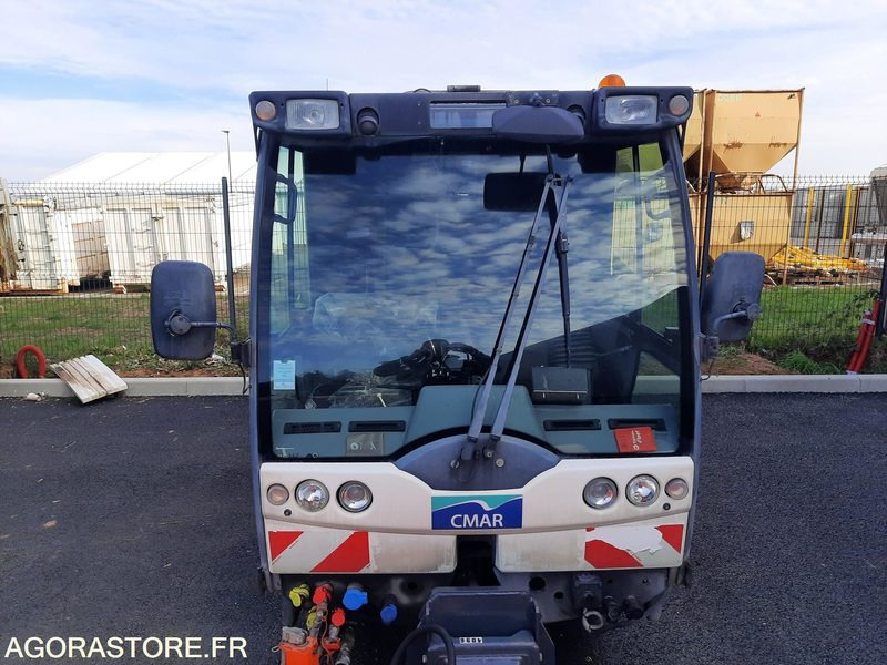 CMAR LC860 - 2014 - 5 700KM - Small van: picture 3 CMAR LC860 - 2014 - 5 700KM - Small van: picture 3