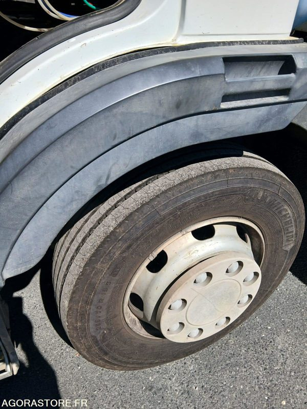 Camion Renault 150 - 2000 - 480392kms - Tipper: picture 5 Camion Renault 150 - 2000 - 480392kms - Tipper: picture 5