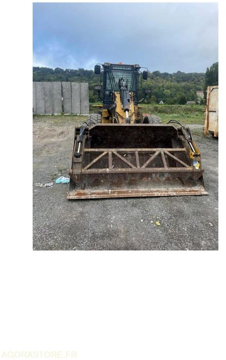 Chargeuse CATERPILLAR modèle 924H 11445h 2006 - Loader: picture 1 Chargeuse CATERPILLAR modèle 924H 11445h 2006 - Loader: picture 1