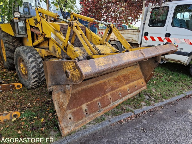 Chargeuse JCB 3X - 1989 - 7068 - Loader: picture 4 Chargeuse JCB 3X - 1989 - 7068 - Loader: picture 4
