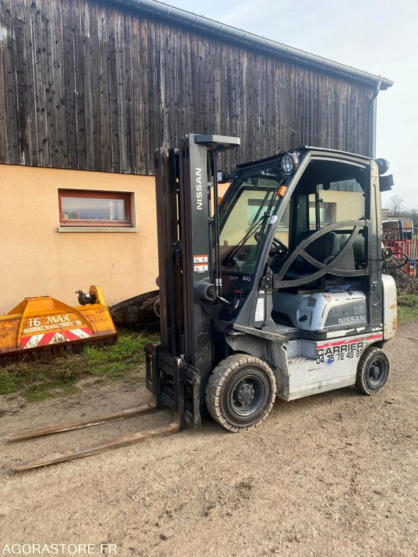 Chariot élévateur GAZ NISSAN 1.8T - LPG forklift: picture 1 Chariot élévateur GAZ NISSAN 1.8T - LPG forklift: picture 1