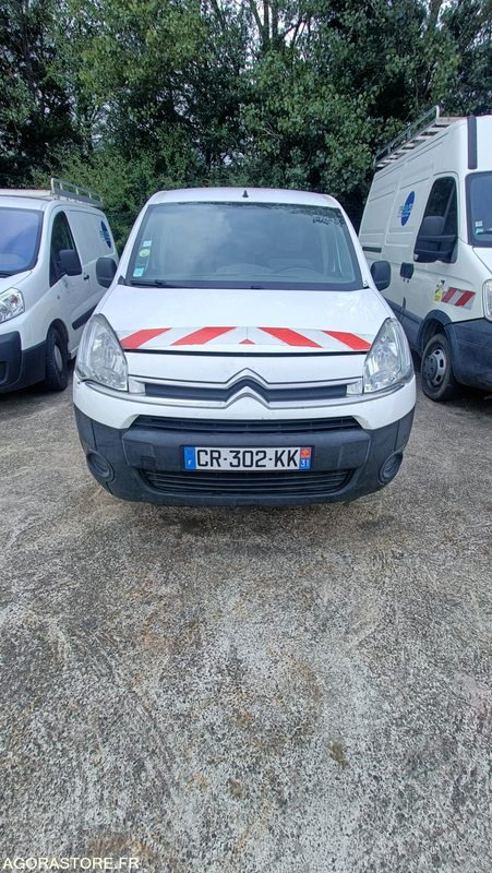 Citroën Berlingo - 2013 - 179468kms - CR302KK - Small van: picture 2 Citroën Berlingo - 2013 - 179468kms - CR302KK - Small van: picture 2