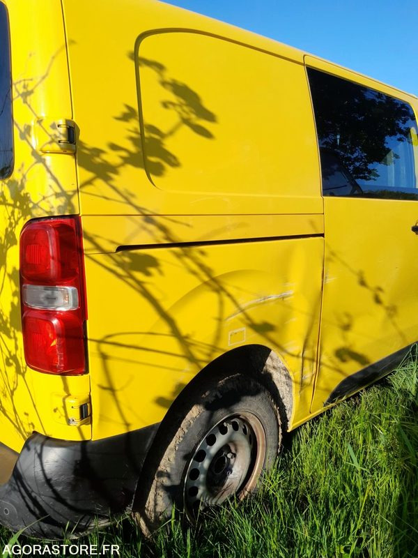 Citroën Jumpy - 2016 - 142000km - Small van: picture 5 Citroën Jumpy - 2016 - 142000km - Small van: picture 5