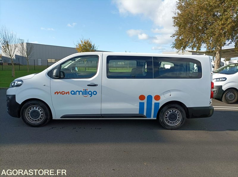 FF-450-GP - Roulant - CITROEN JUMPY SPACE TOURER - VP - 215 697 Kms - Minibus, Passenger van: picture 2 FF-450-GP - Roulant - CITROEN JUMPY SPACE TOURER - VP - 215 697 Kms - Minibus, Passenger van: picture 2