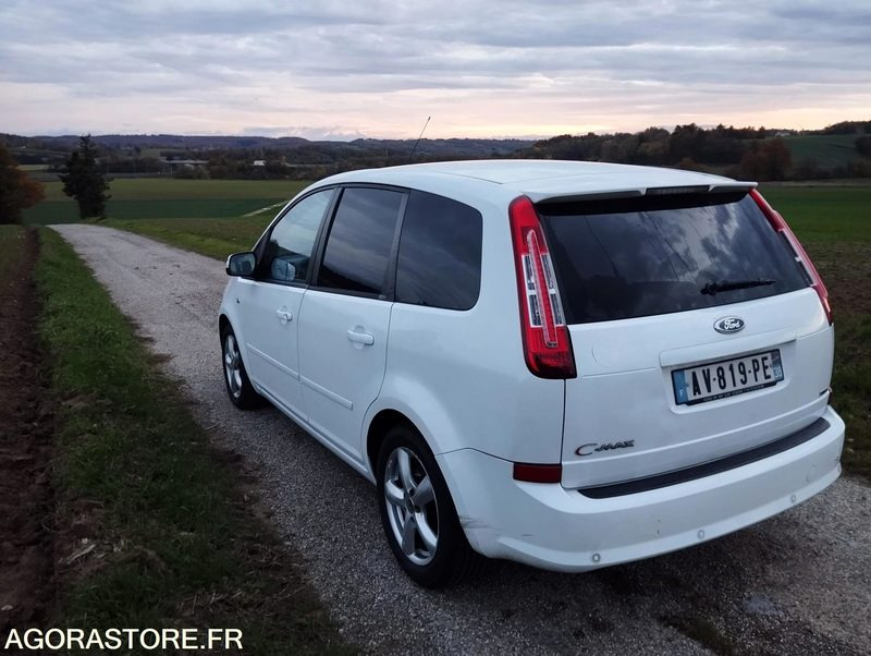 FORD C-MAX 1.8 TDCI - 169000 KILOMETRES - ANNÉE 2010 - Car: picture 4 FORD C-MAX 1.8 TDCI - 169000 KILOMETRES - ANNÉE 2010 - Car: picture 4