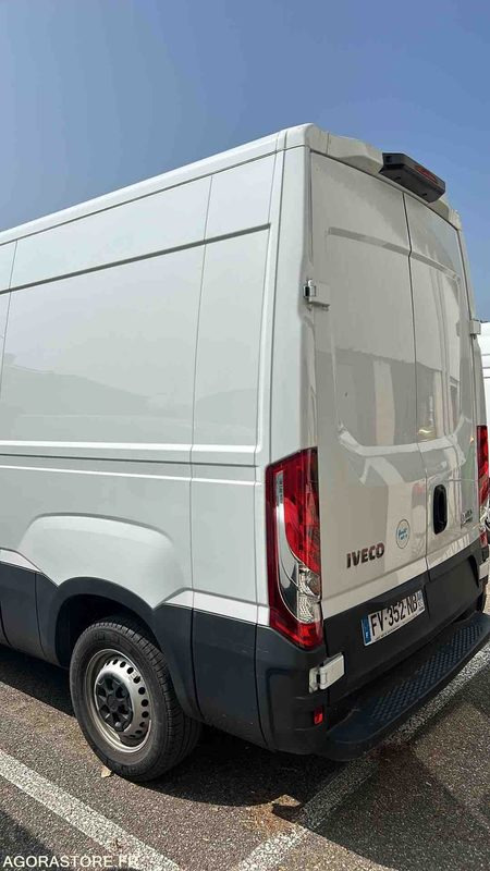 FOURGON Iveco 2020 - Panel van: picture 4 FOURGON Iveco 2020 - Panel van: picture 4