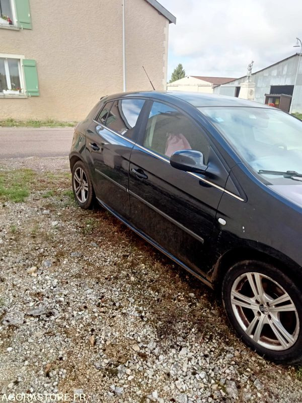 Fiat bravo 1 er mise en circulation 2010 - Car: picture 2 Fiat bravo 1 er mise en circulation 2010 - Car: picture 2