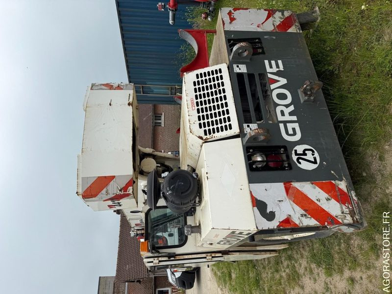 Grue mobile GROVE - YB4411 - 2010 / 2550 HEURES (C2000037) - Mobile crane: picture 3 Grue mobile GROVE - YB4411 - 2010 / 2550 HEURES (C2000037) - Mobile crane: picture 3
