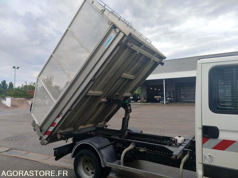 Panel van IVECO 35C12D: picture 8 Panel van IVECO 35C12D: picture 8