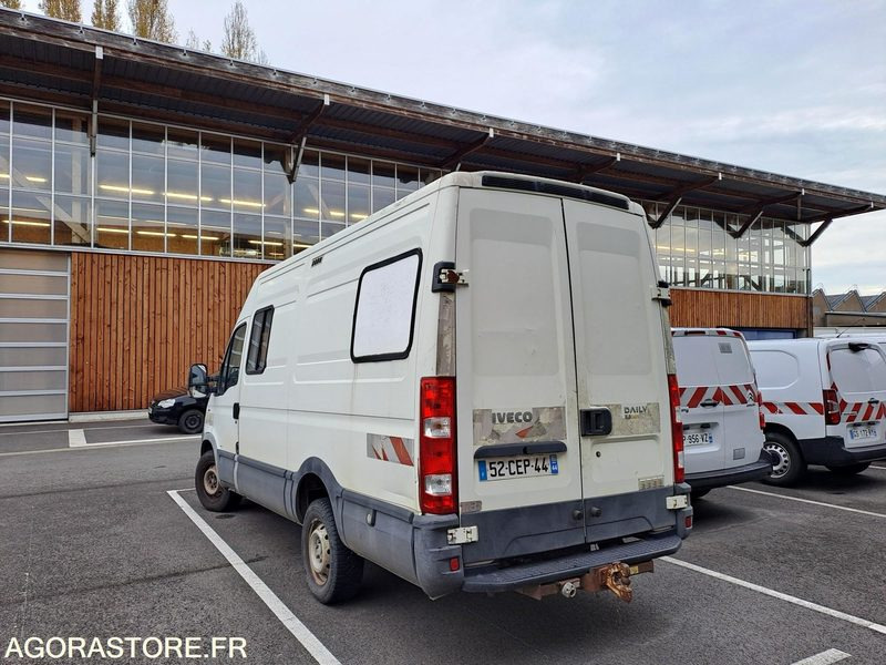 IVECO | 35S12 | 2007 | 99665KM - Panel van: picture 1 IVECO | 35S12 | 2007 | 99665KM - Panel van: picture 1