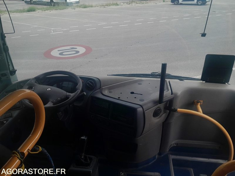 IVECO BUS CROSSWAY N°093279 - School bus: picture 3 IVECO BUS CROSSWAY N°093279 - School bus: picture 3