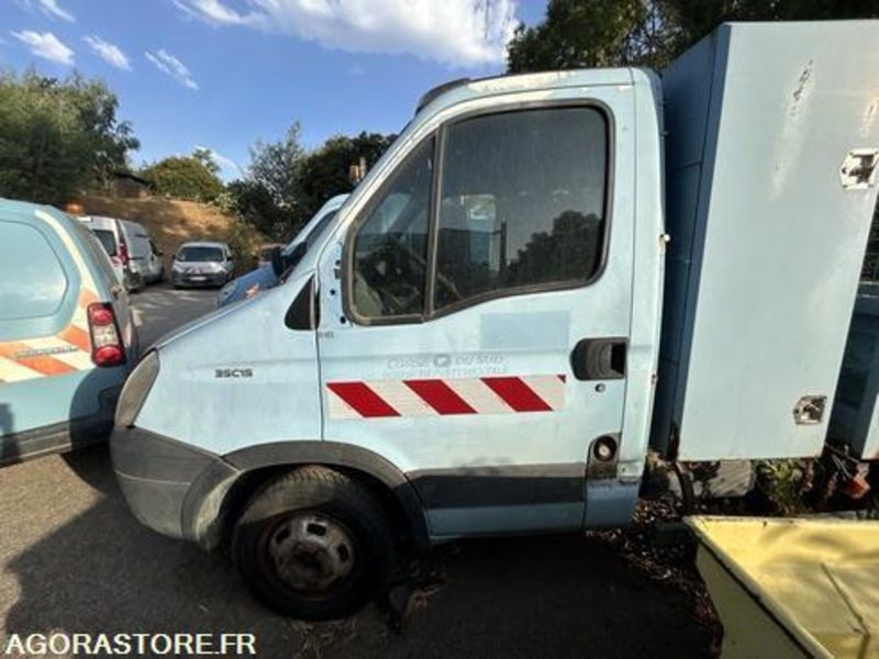 IVECO DAILY - 2010 - 156734KM - AN595DJ - Panel van: picture 5 IVECO DAILY - 2010 - 156734KM - AN595DJ - Panel van: picture 5