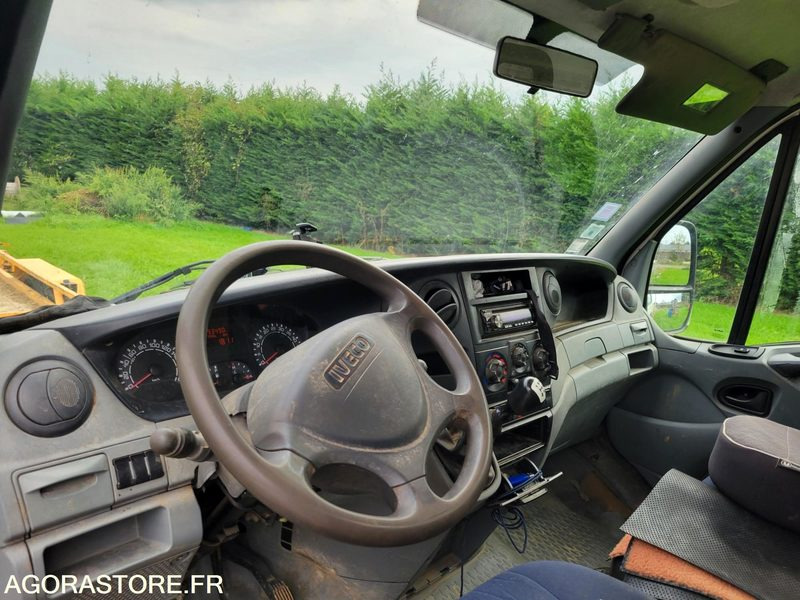 Tipper van Iveco 35c12: picture 6