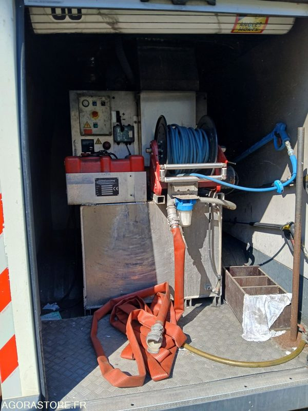 Iveco AB-141-NC - Road sweeper: picture 5 Iveco AB-141-NC - Road sweeper: picture 5