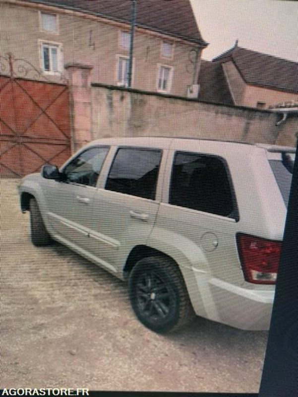 Jeep Cherokee - 242 000 KMS - 2008 - SUV: picture 3 Jeep Cherokee - 242 000 KMS - 2008 - SUV: picture 3